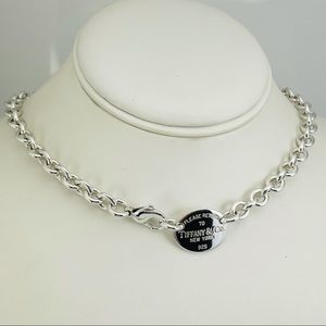 18” Return to Tiffany oval tag choker necklace in Sterling Silver